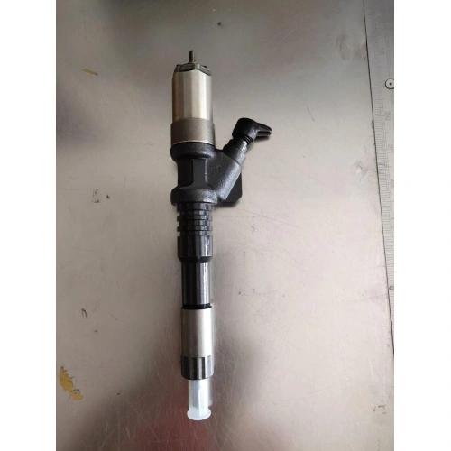 Komatsu injector ass'y 6251-11-3200 for WA470-6 China